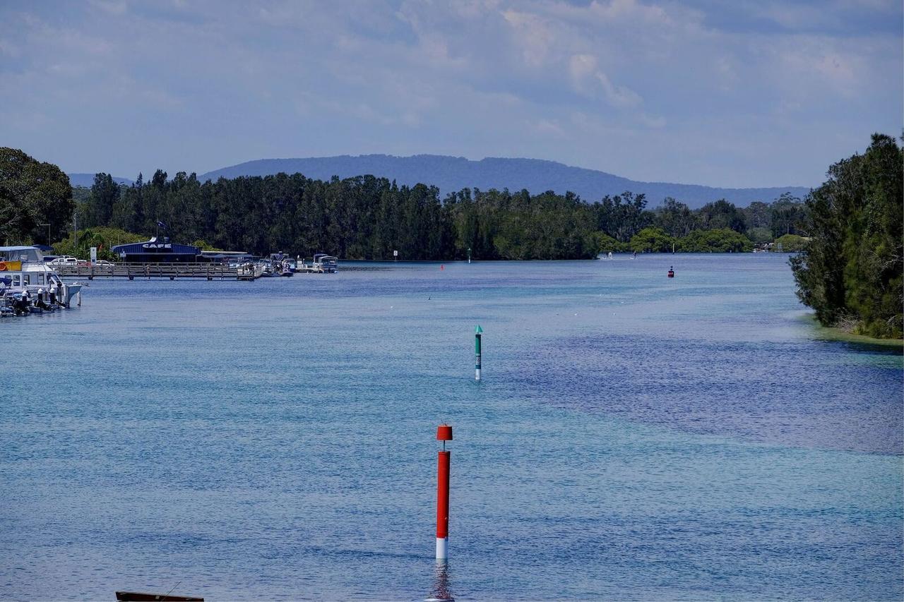 Hotel Lakes And Ocean 3*